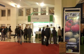 fidebirlik-5-8-aralik-2012-tarihleri-arasinda-yapilan-growtech-eurasia-12-fuarina-katildi